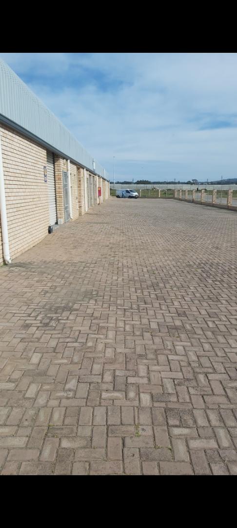 To Let commercial Property for Rent in Walmer Eastern Cape